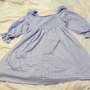 New: SugarFox square neck ruffle sleeve dress